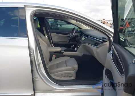 2017 Cadillac Xts Luxury from USA, damaged, VIN 2G61M5S33H9156986